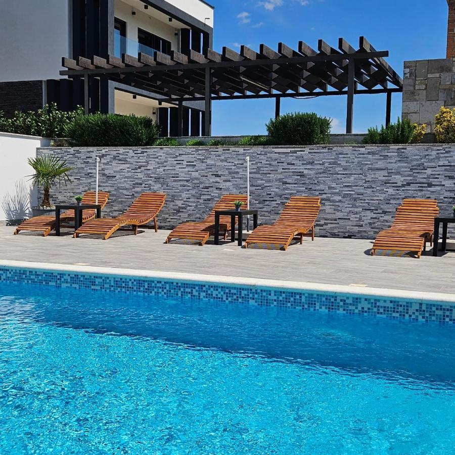 Villa Silver Starigrad Paklenica Dış mekan fotoğraf